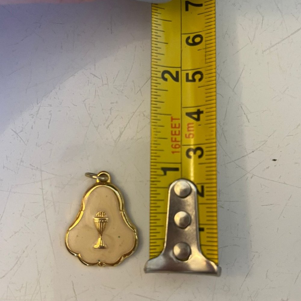 First Holy Communion Pendant - Picture 5 of 5